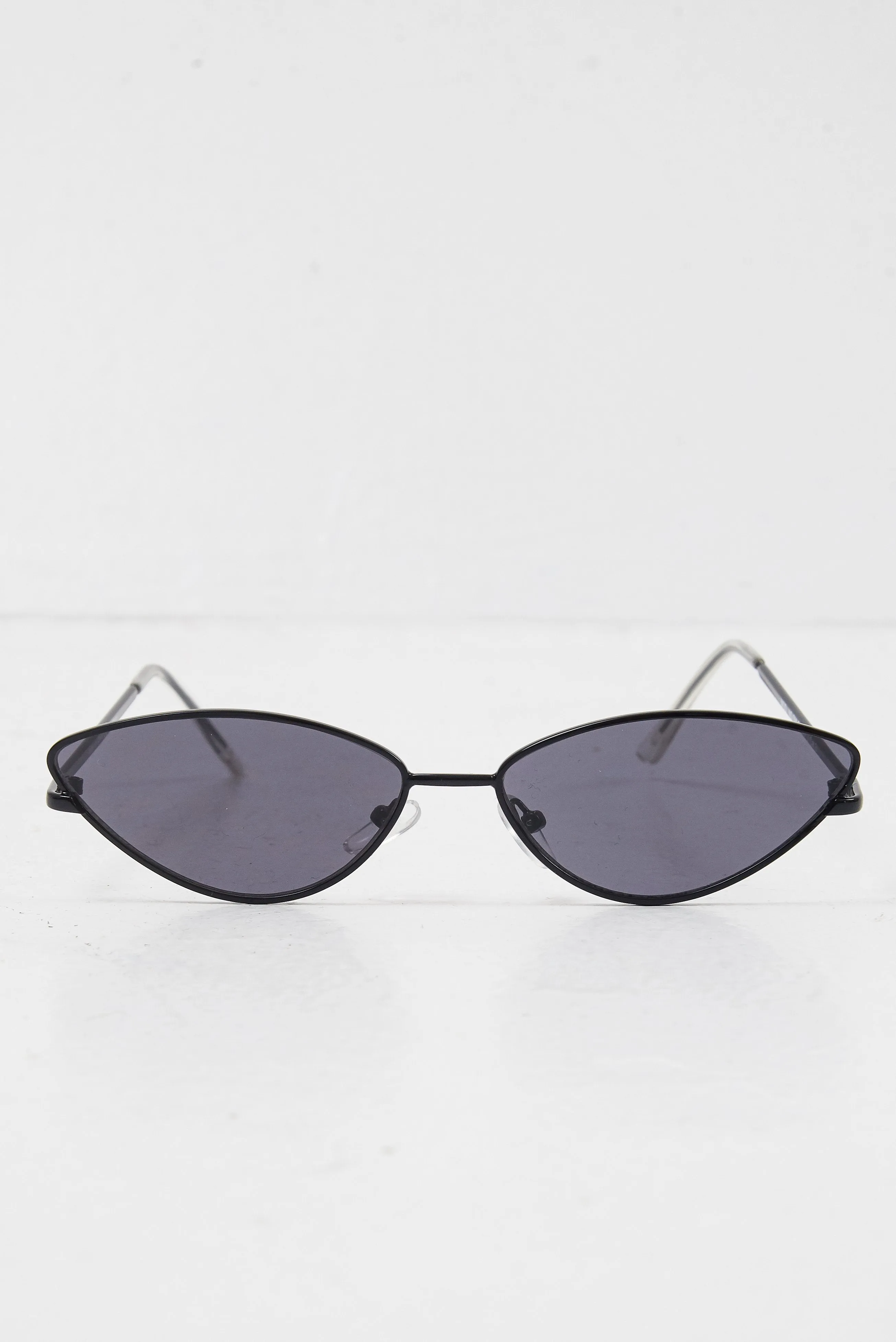 Black Small Cat Eye Metal Frame Sunglasses - Stefani