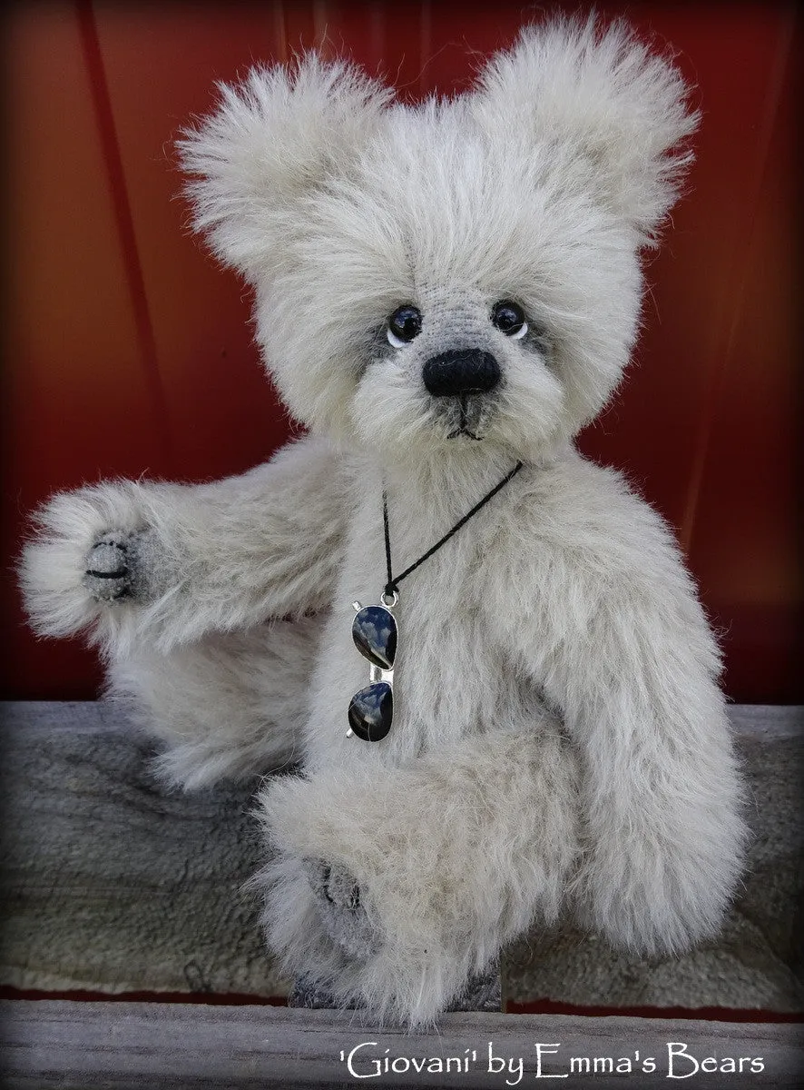 Giovani - 8in alpaca Artist Bear by Emmas Bears