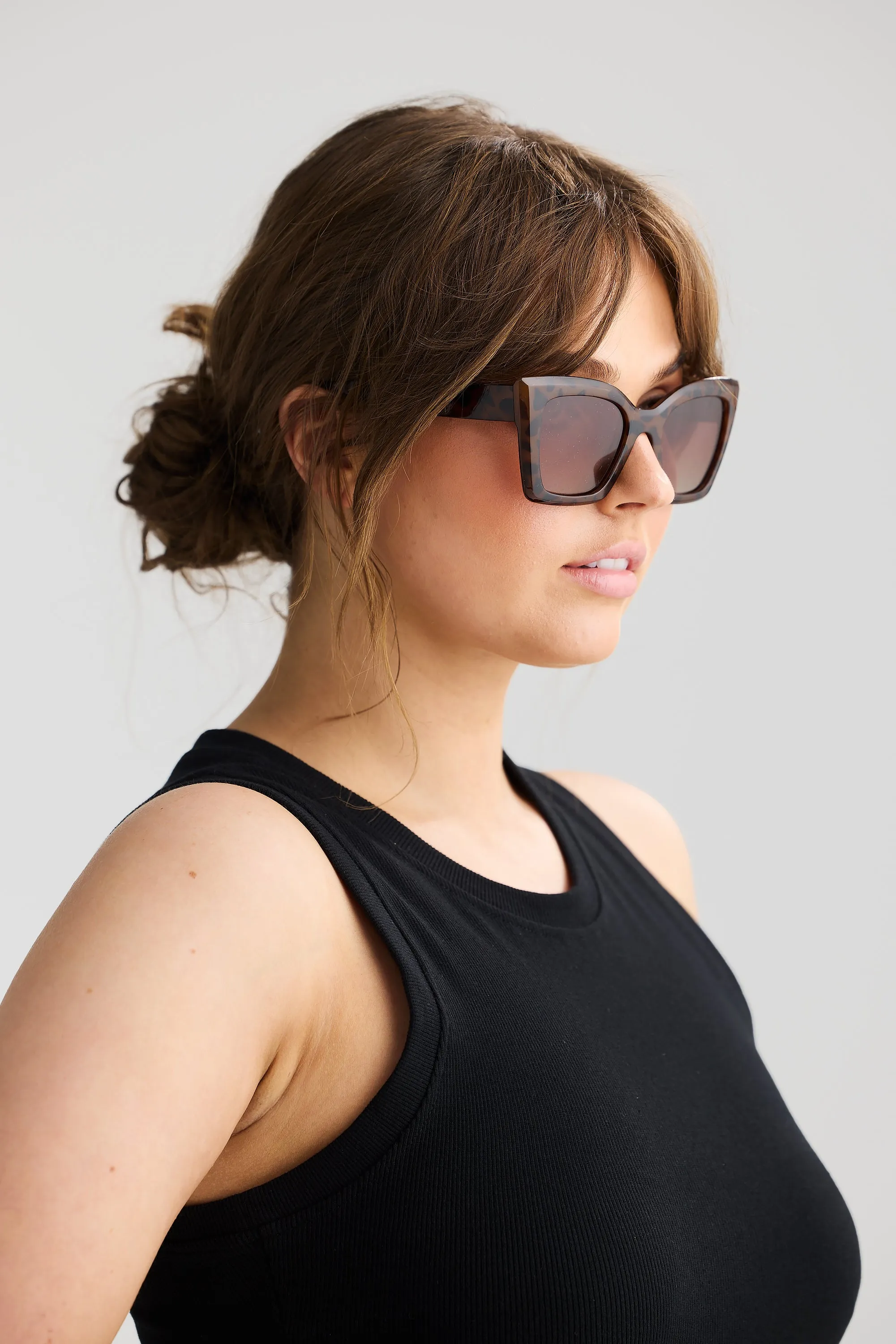 Oversized Sunglasses - Brown Tortoiseshell